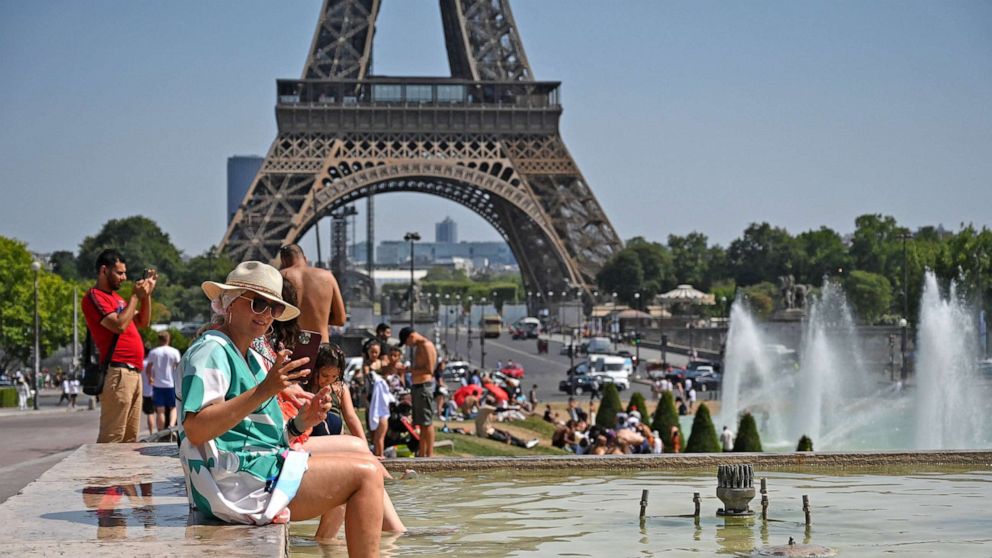 Heat Wave Forecast Dangerous Triple Digit Temps Slam Much Of Us As Europe Bakes Abc News 9092