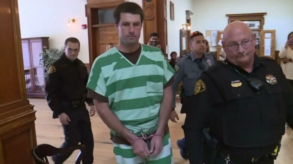 PHOTO: In this screen grab from a video, Patrick Frazee is shown walking in to court in Cripple Creek, CO.