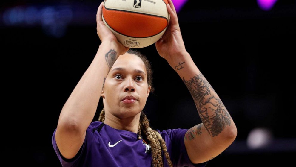 PHOTO: Brittney Griner warms up for the game against the Los Angeles Sparks at Staples Center, Aug. 8, 2019, in Los Angeles.