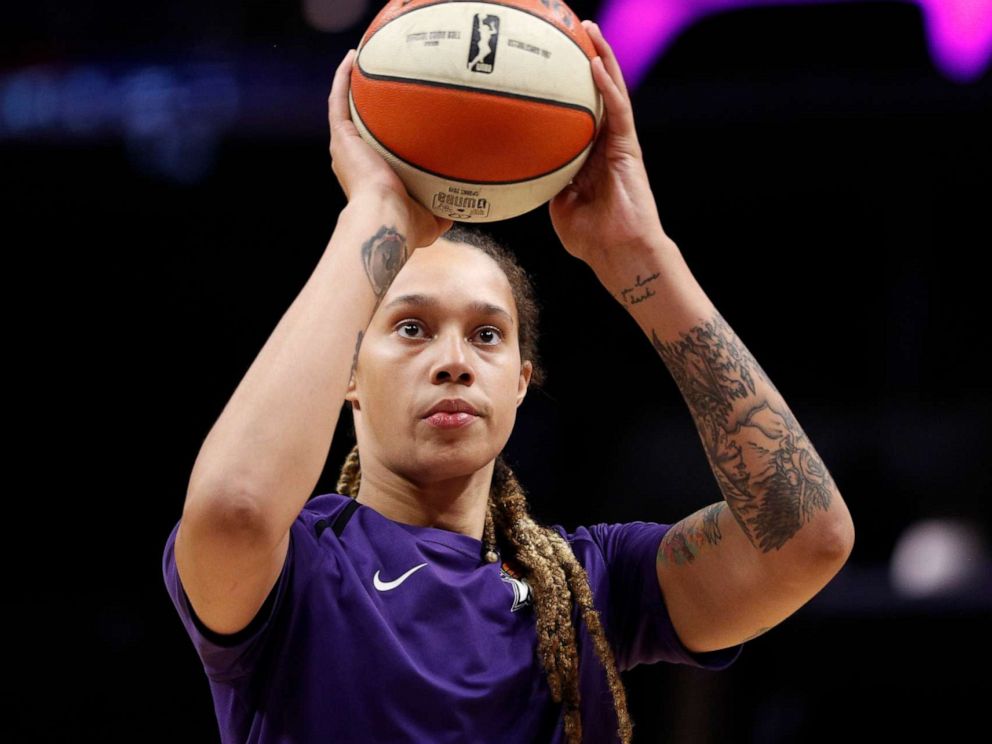 PHOTO: Brittney Griner warms up for the in Los Angeles, Aug. 8. 2019.