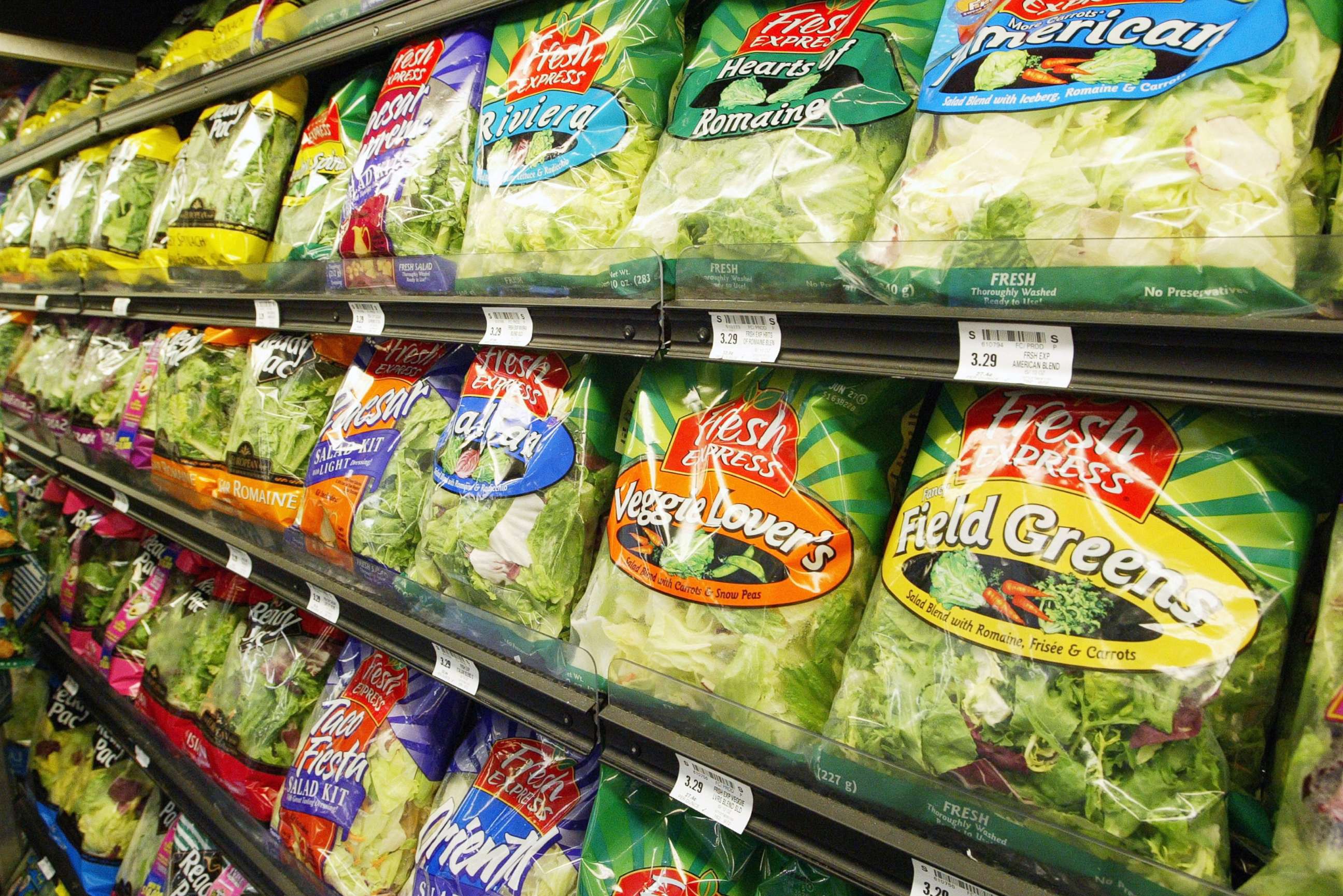PHOTO: Fresh Express & Ready Pak Pre-Packaged salad sits on the shelf at a Bell Market grocery store June 19, 2003 in San Francisco.