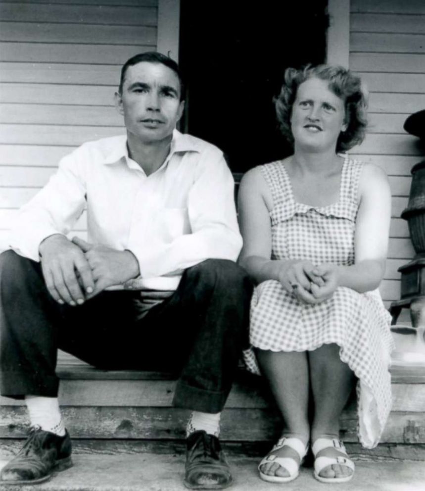 PHOTO: U.S. Army 1st Lt. Garlin M. Conner and his wife Pauline, sitting on the porch of Pauline's parents' home in 1946.