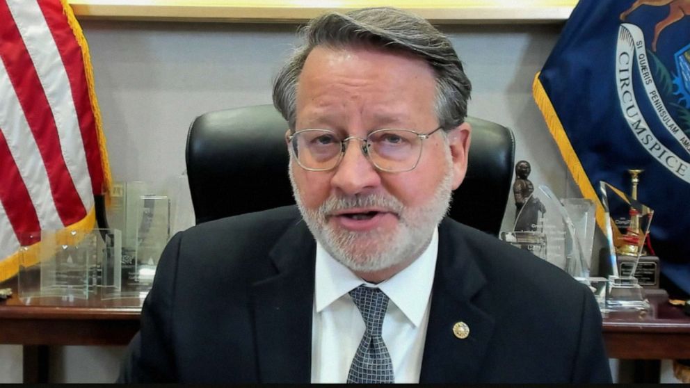 PHOTO: Sen. Gary Peters (D-M.I.) spoke with ABC News live about the latest in the future of abortion access in the country.