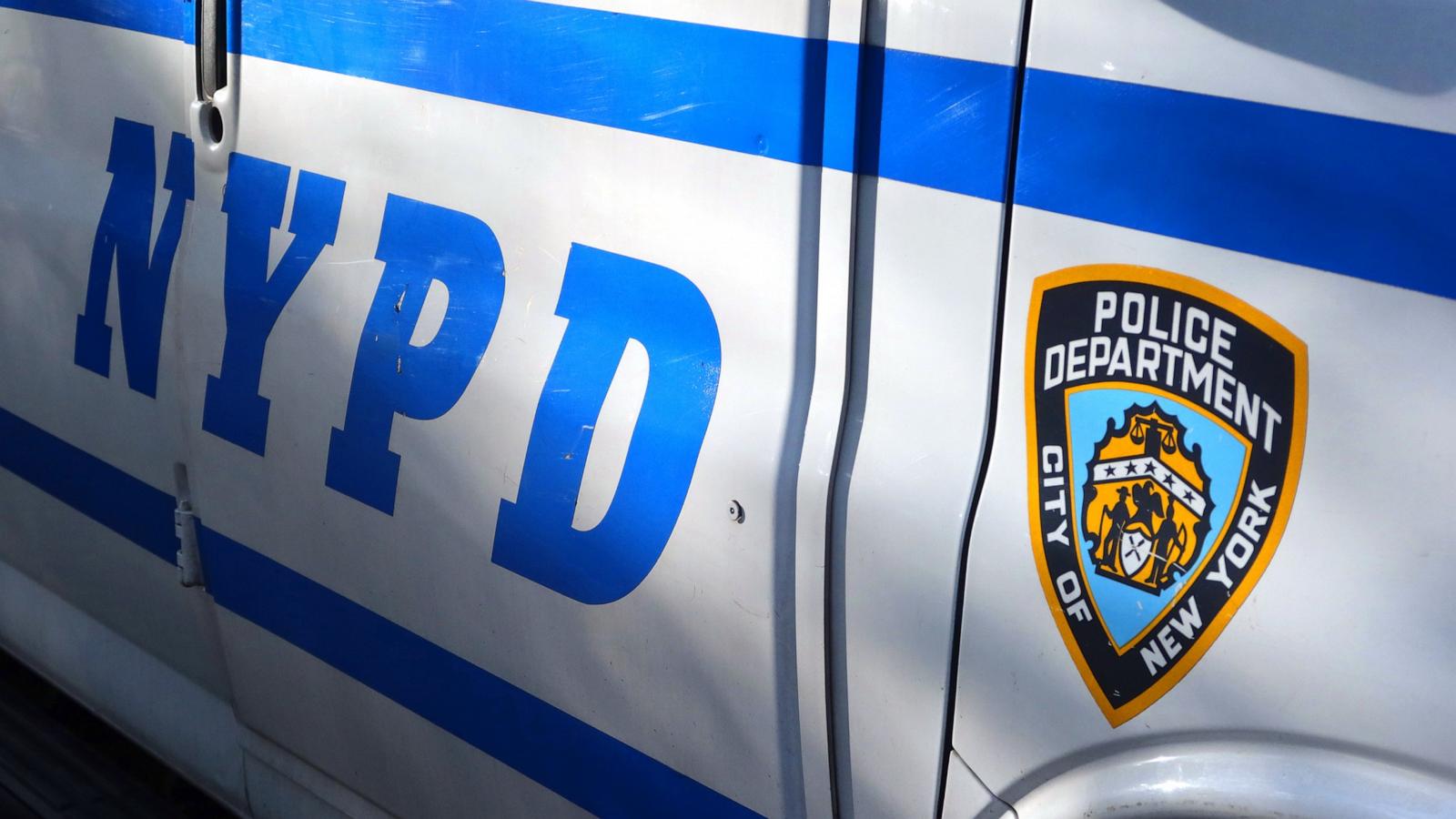  2 stabbed in broad daylight in New York City