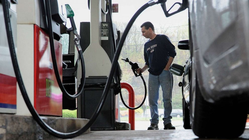 How efficient are gasoline tax holidays at serving to motorists’ wallets?