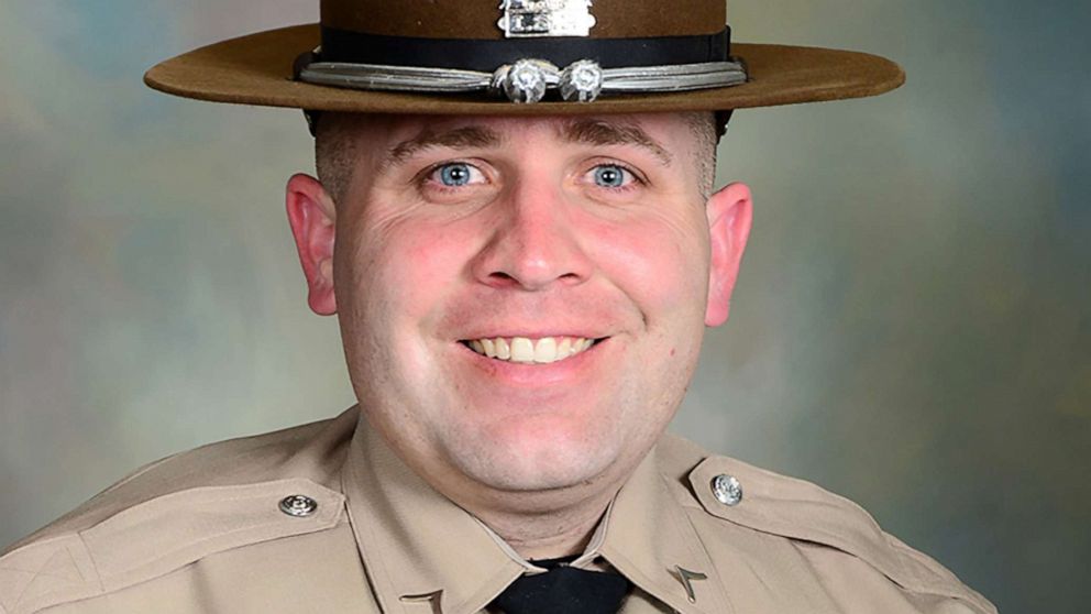 Illinois state trooper Gerald Ellis dies in wrong-way crash, 2nd ...