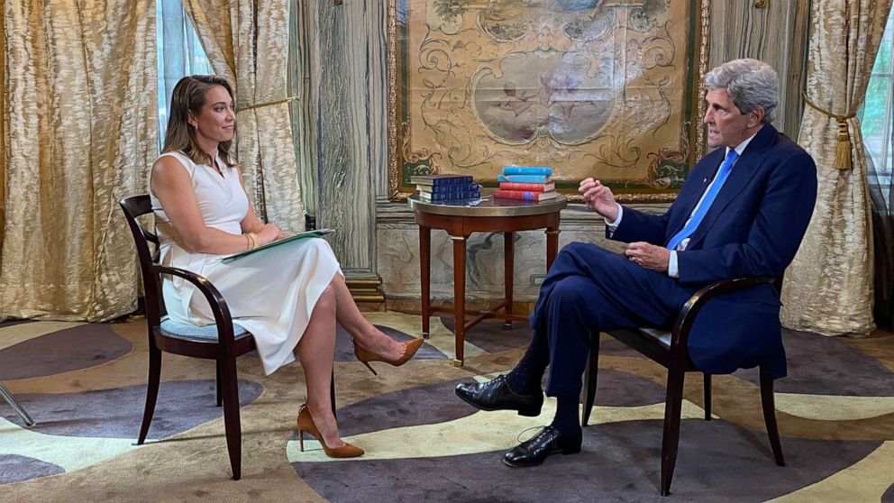 VIDEO: John Kerry and Ginger Zee talk weather ahead of climate change conference