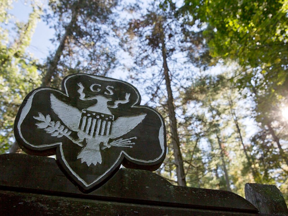 PHOTO: This Monday, Sept. 22, 2014 file photo shows the official Girl Scouts crest at the entrance of a Girl Scout Camp in Lapeer, Mich.