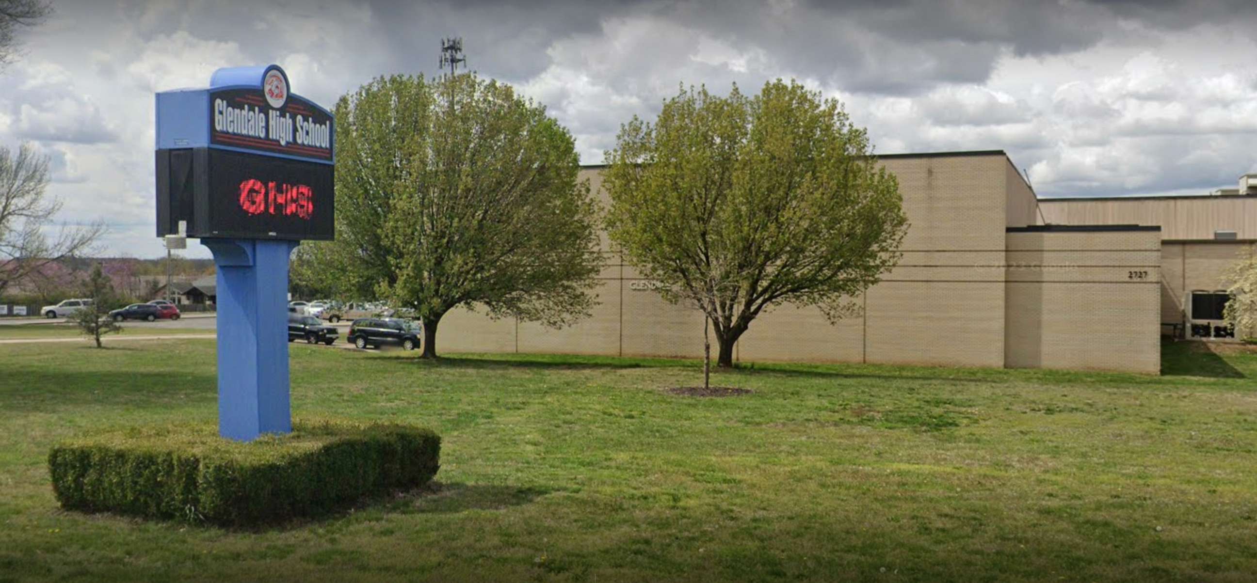 PHOTO: Glendale High School in Springfield, Mo. is shown in this Google Maps Street View image.