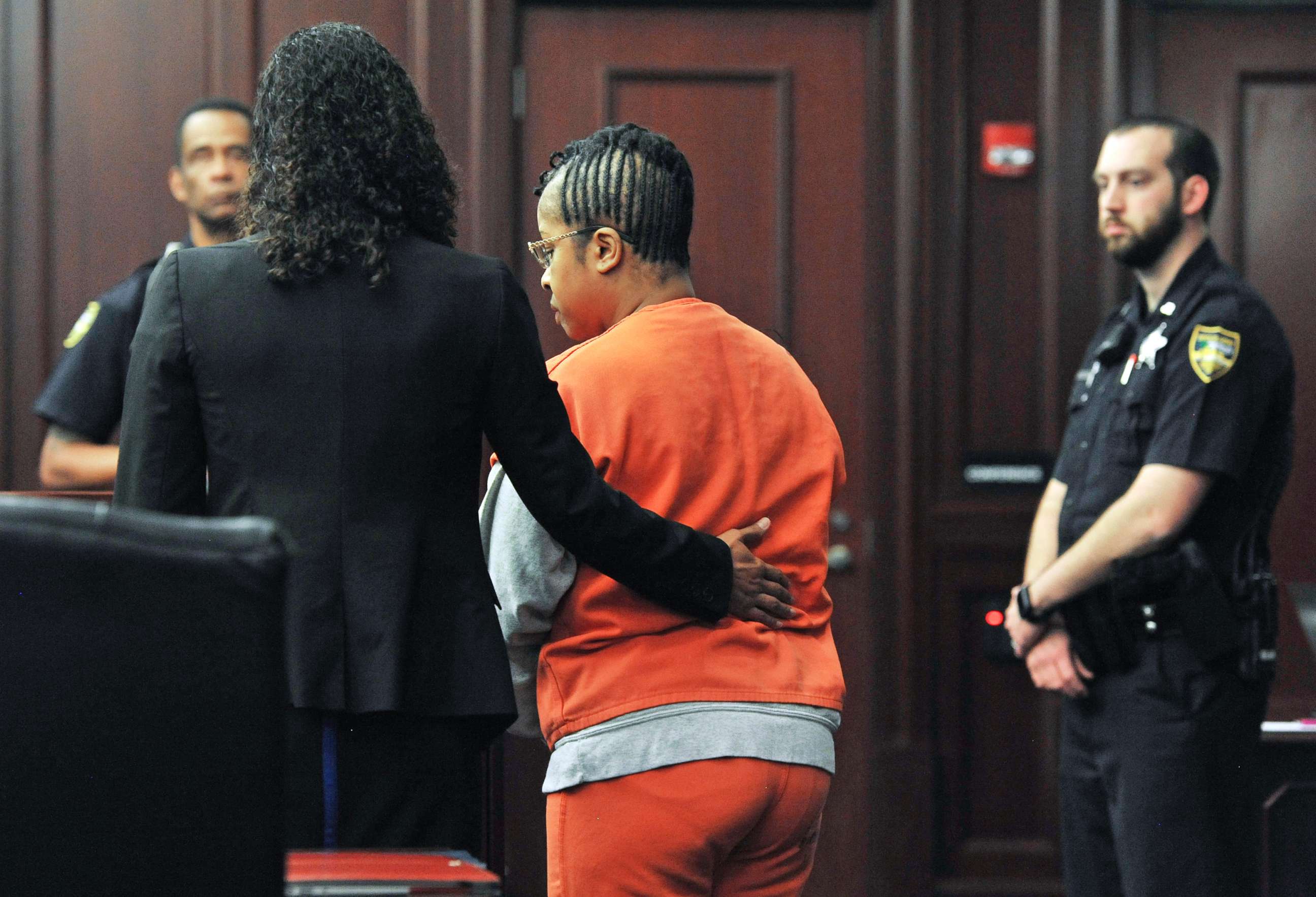 PHOTO: Defense attorney Diana Johnson stands with Gloria Williams as she enters a guilty plea on charges of kidnapping and interference during a hearing, Feb. 12, 2018 in Jacksonville, Fla.