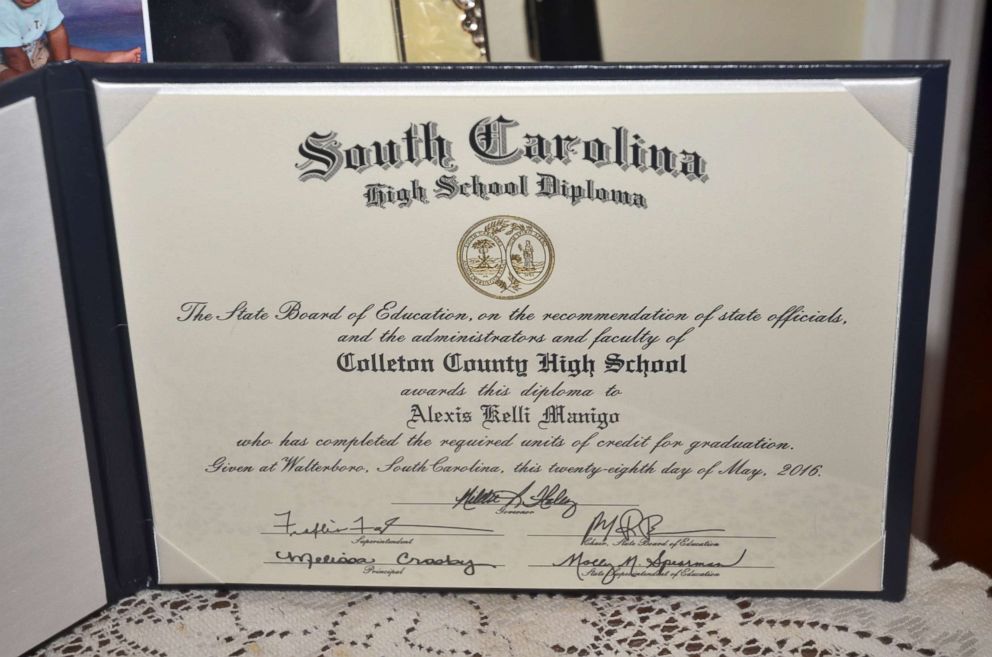 PHOTO: High school diploma of Alexis Kelli Manigo, the girl who authorities say was kidnapped in 1998 from a Florida hospital shortly after her birth allegedly by Gloria Williams, 52.