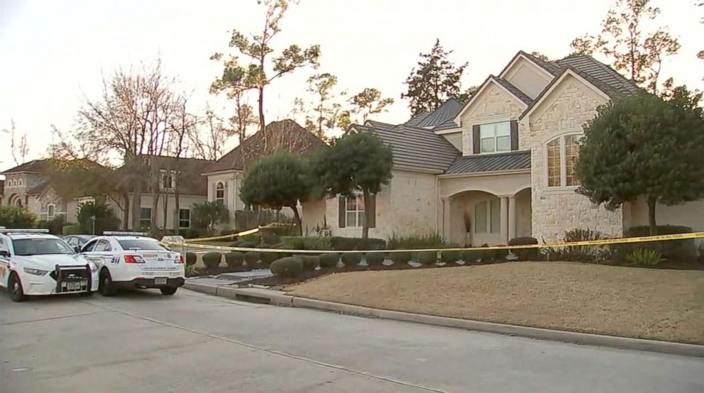 PHOTO: Authorities in Houston are investigating a couple's mysterious double killing.