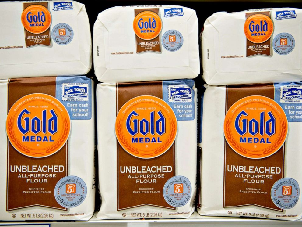 PHOTO: General Mills Inc. Gold Medal flour sits on display at a supermarket in Princeton, Illinois, Sept. 17, 2013.