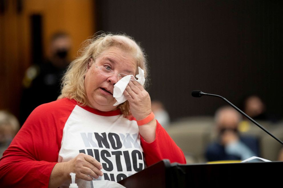 PHOTO: Jennifer Carole confronts Joseph James DeAngelo, known as the Golden State Killer, on the third day of victim impact statements at the Gordon D. Schaber Sacramento County Courthouse in Sacramento, Calif., Aug. 20, 2020.