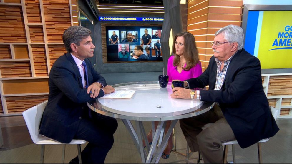 PHOTO: George Stephanopoulos speaks with the family of Ron Goldman, Kim and Fred Goldman, at 'Good Morning America' studios, July 20, 2017, in New York City.