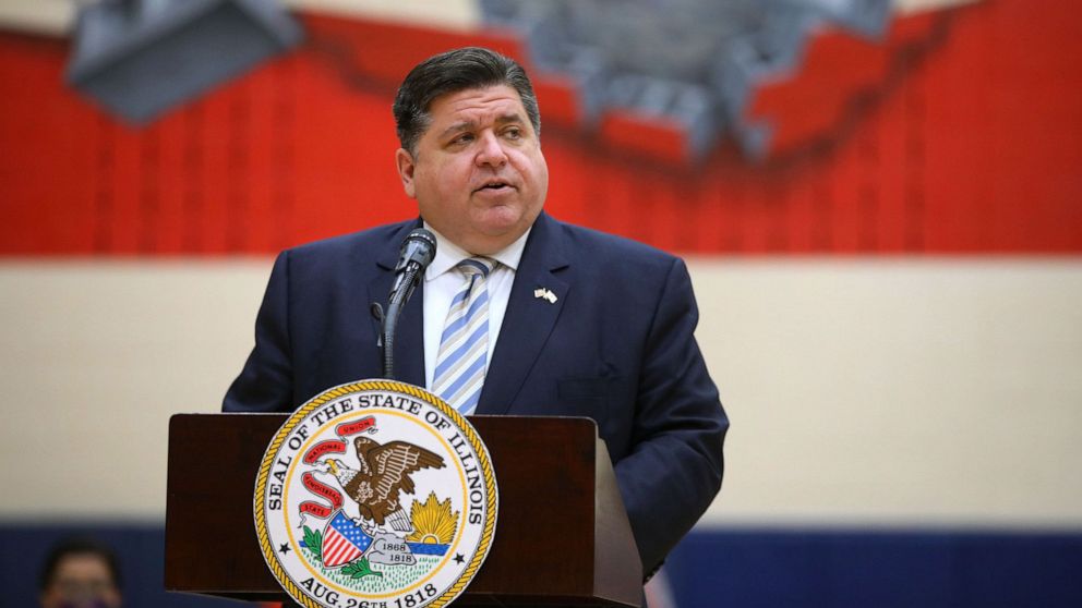 New Law Will Effectively End Immigrant Detention In Illinois Abc News
