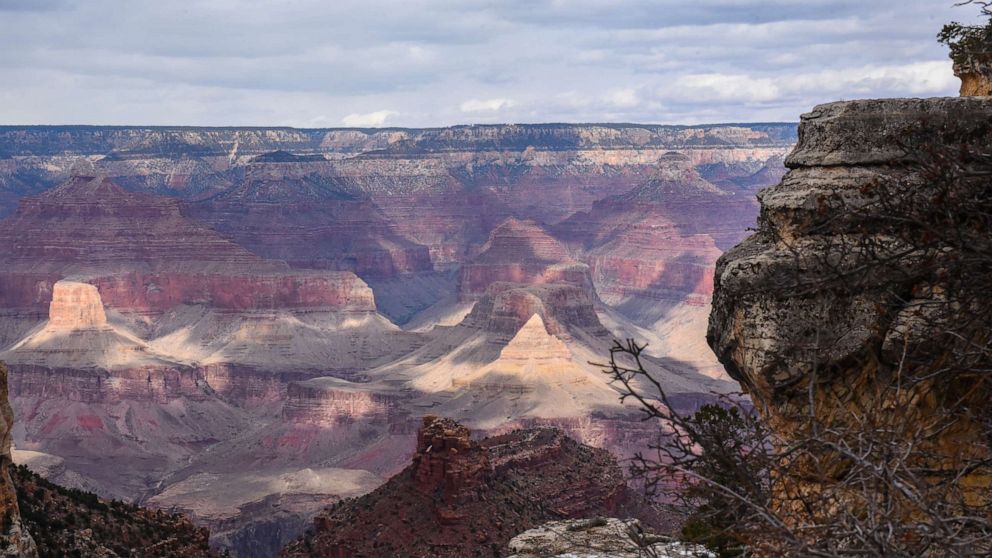 PHOTO: The Grand Canyon is seen from the South Rim near Grand Canyon Village, Arizona, on Feb. 22, 2018.
