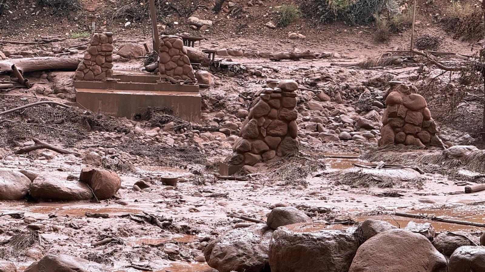 2 dead, 1 missing after deadly Grand Canyon flash flood