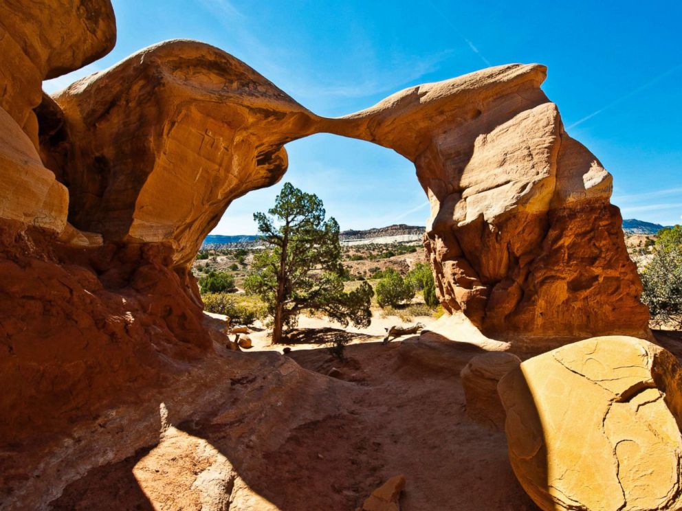PHOTO: Metate Arch near Hold in the rock road in Grand Staircase, Escalante, Utah.