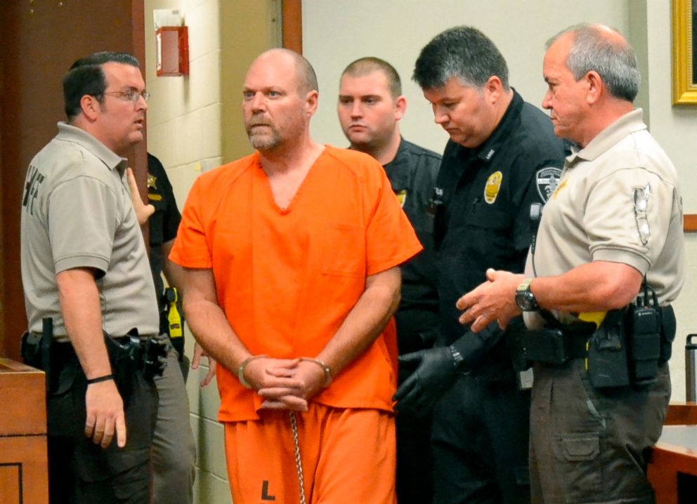 PHOTO: Gregory Bush is led into a courtroom for an arraignment on murder charges in Louisville, Ky., on Friday, Nov. 2, 2018.