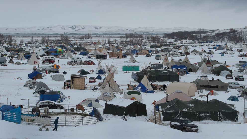 PHOTO: Snow covers Oceti Sakowin Camp near the Standing Rock Sioux Reservation on Nov. 30, 2016 outside Cannon Ball, North Dakota. 