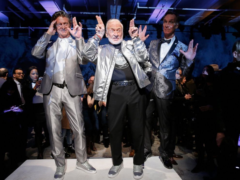 PHOTO: Nick Graham, Buzz Aldrin and Bill Nye pose on the runway at the Nick Graham NYFW Mens F/W 17 show on Jan. 31, 2017 in New York.