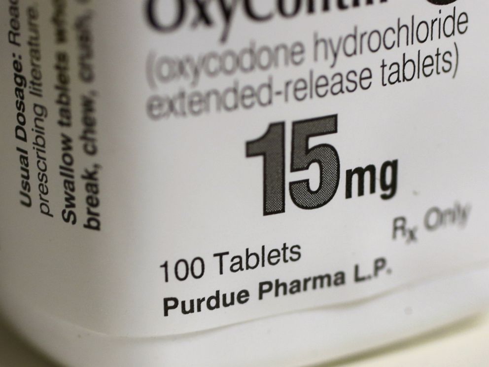 PHOTO: A bottle of Purdue Pharma L.P. OxyContin medication sits on a pharmacy shelf in Provo, Utah, Aug. 31, 2016.