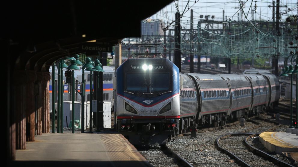 Amtrak Train 111 arrives at Union Station May 18, 2015 in Washington.