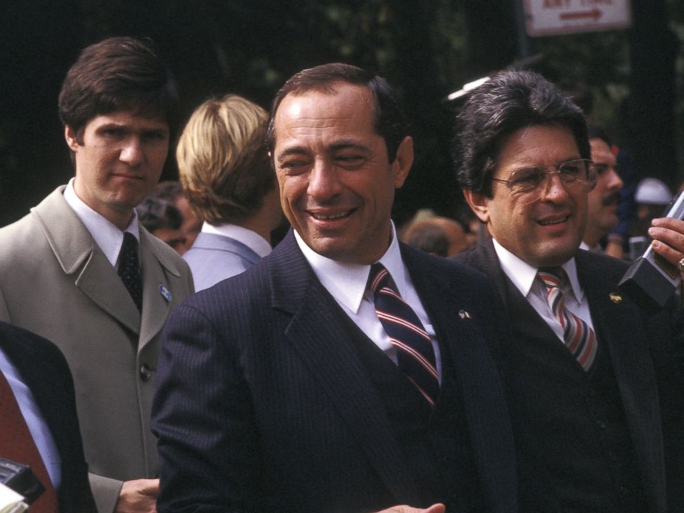 President Obama Clintons And Others Hail Mario Cuomo Abc News