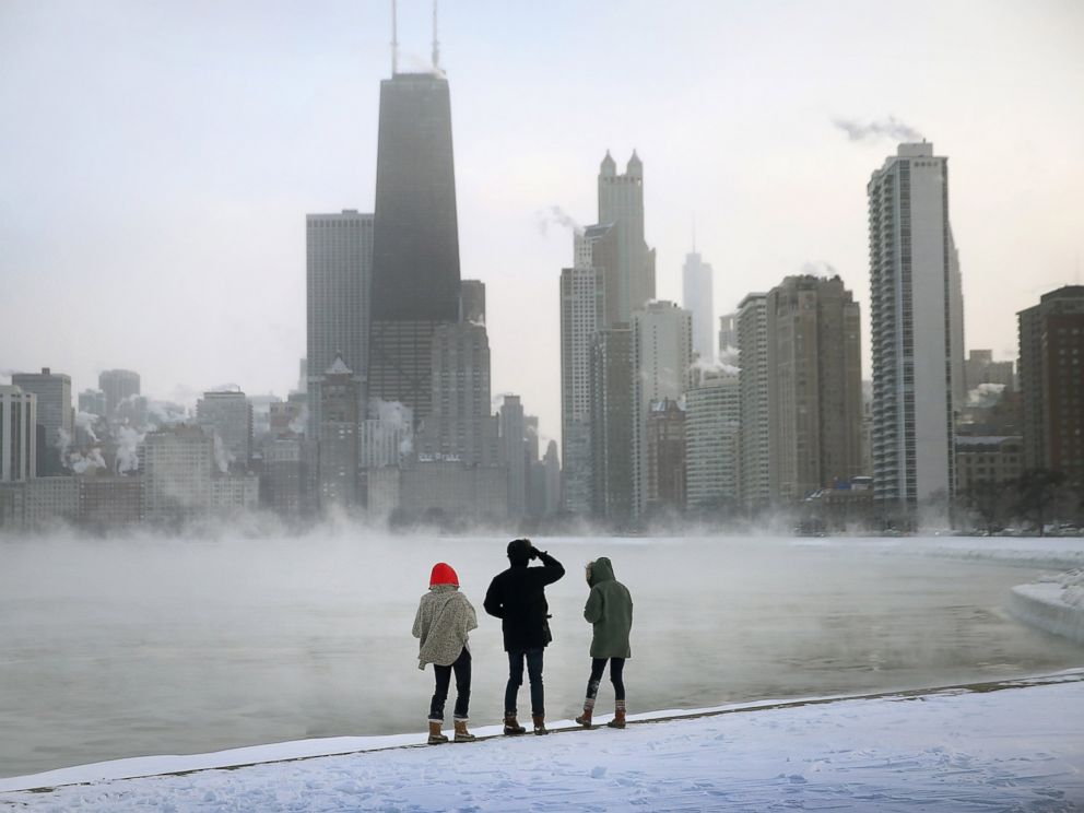 PHOTO: Mist rises from Lake Michigan at North Avenue Beach as temperatures dipped well below zero on Jan. 6, 2014 in Chicago, Illinois.