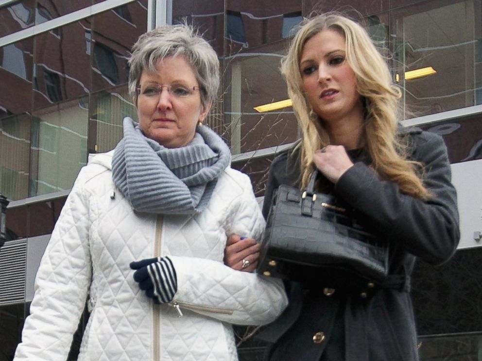 PHOTO:Boston Marathon bombing victim Rebekah Gregory, right, arrived at Moakley Federal Courthouse in Boston, where the second day in the trial of Dzhokhar Tsarnaev got underway on March 5, 2015. 