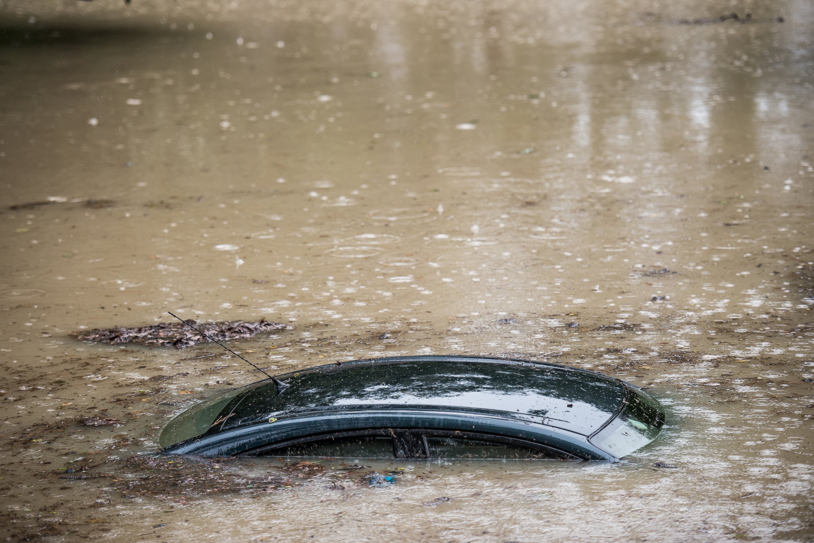 PHOTO: The roof of a vehicle peeks above the flood waters  Oct. 4, 2015 in Columbia, South Carolina. 