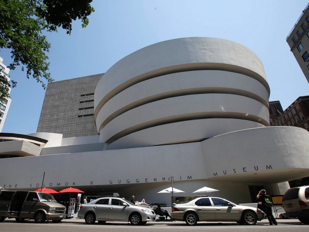 PHOTO: This May 31, 2011 file photo shows the exterior of Frank Lloyd Wrights Solomon R. Guggenheim Museum in New York.