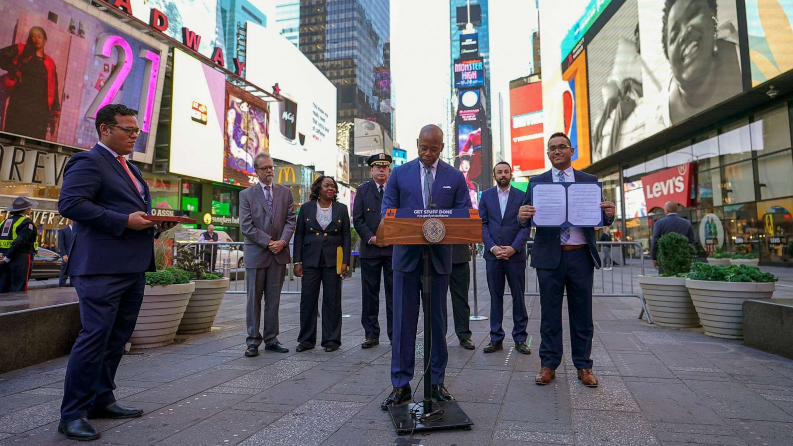 New York City's Times Square officially becomes gun-free zone