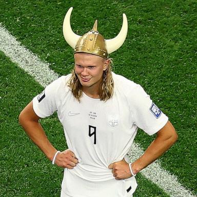 PHOTO: Norway's Erling Haaland wears a viking helmet as he celebrates defeating Ivory Coast after their FIFA World Cup 2026 Round of 16 stage match in Dallas, June 30, 2026.