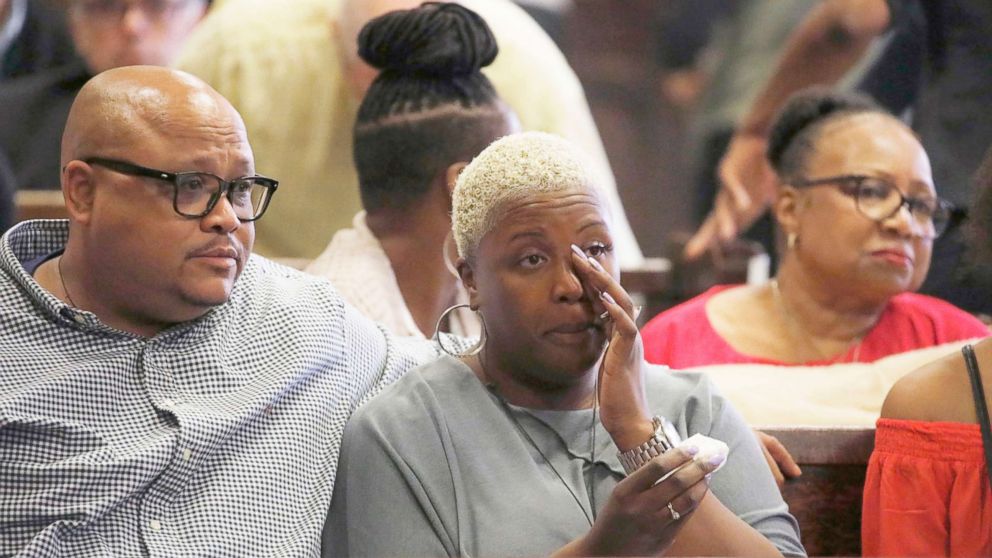 PHOTO: Nathaniel Pendleton Sr. and Cleopatra Cowley, parents of Hadiya Pendleton, listen to closing arguments in the Micheail Ward case for the fatal shooting of Hadiya in Chicago, Aug. 23, 2018.
