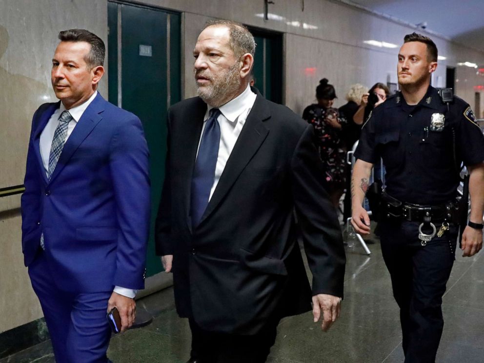 PHOTO: Harvey Weinstein returns from lunch to State Supreme Court, in New York, April 26, 2019.