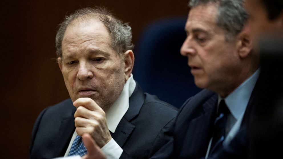 PHOTO: Former film producer Harvey Weinstein interacts with his attorney Mark Werksman in court at the Clara Shortridge Foltz Criminal Justice Center in Los Angeles, Oct. 4, 2022.