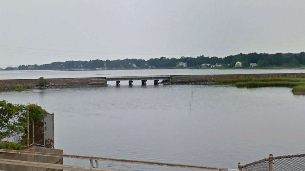 Long Island Couple Drowns In Far Rockaway Late Night Swim