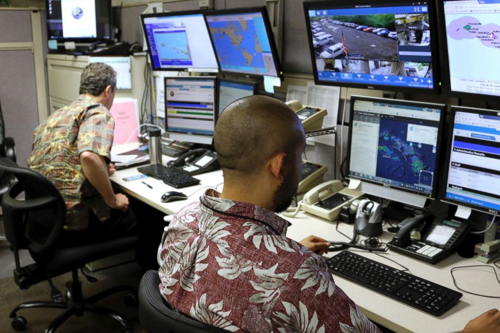 PHOTO: A December 2017 file photo showing the Hawaii Emergency Management Agency officials at work in the department's command center in Honolulu, Hawaii. 