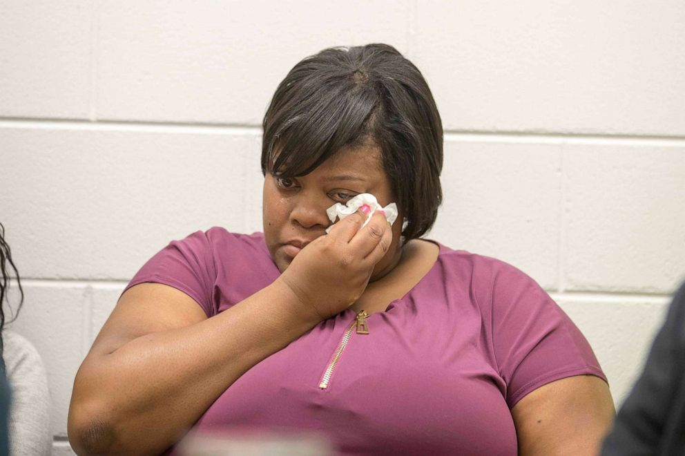 PHOTO: Heather Coggins, niece of Timothy Coggins, wipes tears away from her eyes during a preliminary hearing in a courtroom located inside the Spalding County law enforcement complex in Griffin, Ga., Nov. 30, 2017.