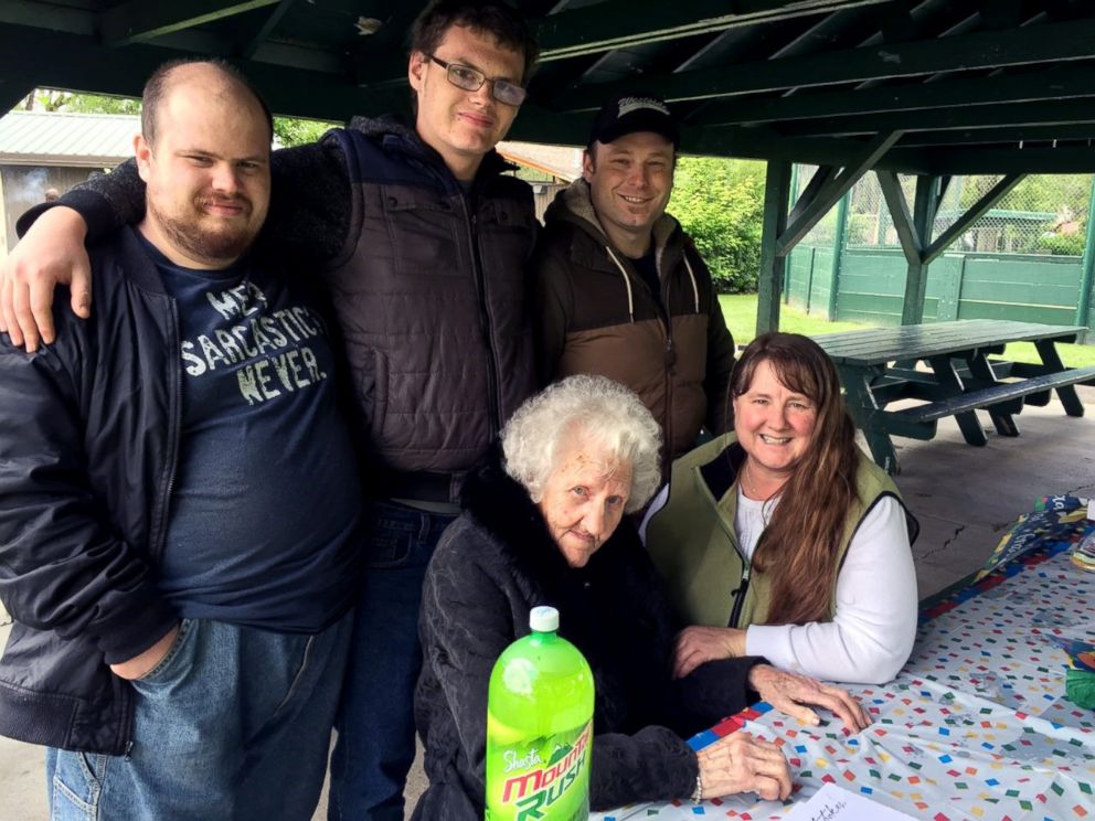 PHOTO: Helen Self, 109, is pictured with her great-grandsons, Daniel Gunter, Alan Gunter, Brad Gunter and granddaughter, Diane Gunter, during a high school graduation celebration in June.