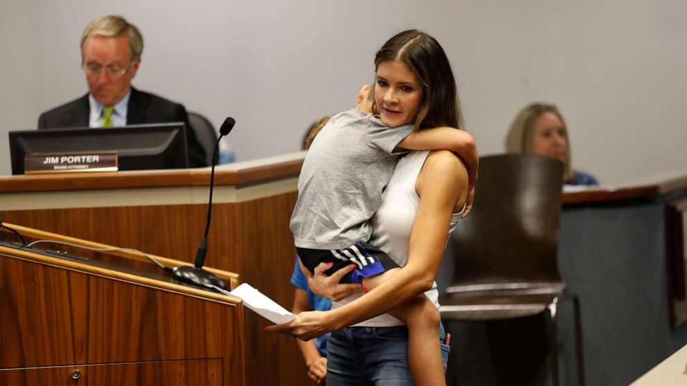 Over 10,000 students in Florida school district isolated or quarantined ...