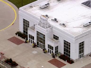 Man charged in alleged plot potentially targeting Hindu place of worship in Illinois
