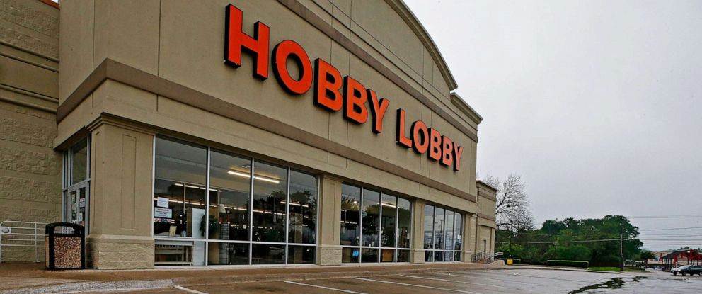 Hobby Lobby Closes Its S After Defying Coronavirus Stay At Home Orders Abc News - Where Does Hobby Lobby Get Their Furniture