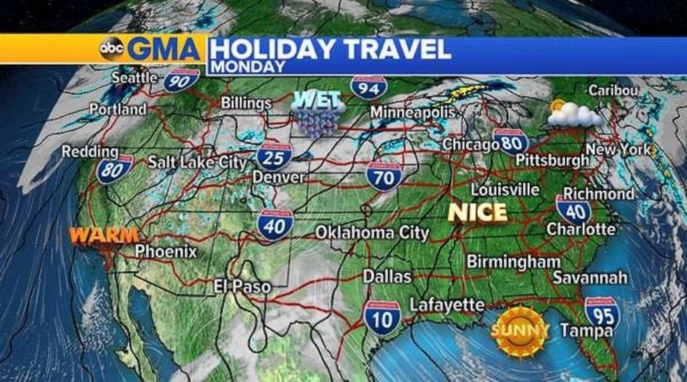 PHOTO: Holiday travel looks good across most of the country. The only concern is for some showers in the Northern Plains.