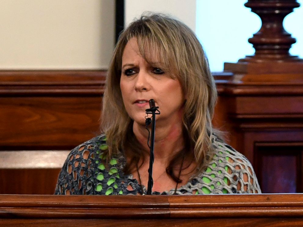 PHOTO: Karen Bobo speaks to Zach Adams during the victim impact statement during the penalty phase of the Holly Bobo murder trial, Sept. 23, 2017, in Savannah, Tenn.