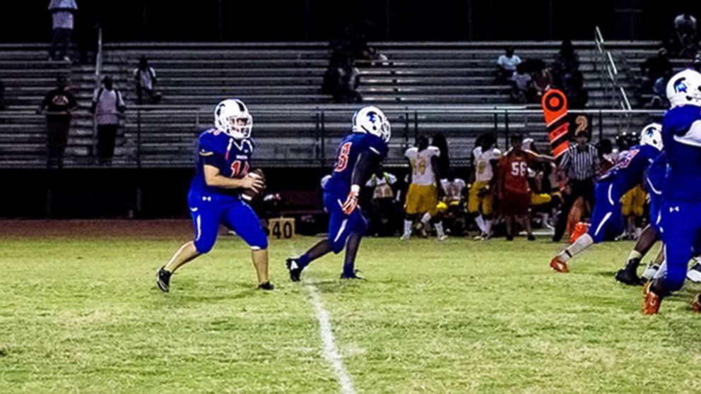 PHOTO: Holly Neher, 16, a junior at Hollywood Hills High School in Hollywood, Fla., threw a touchdown pass in her first varsity football game.