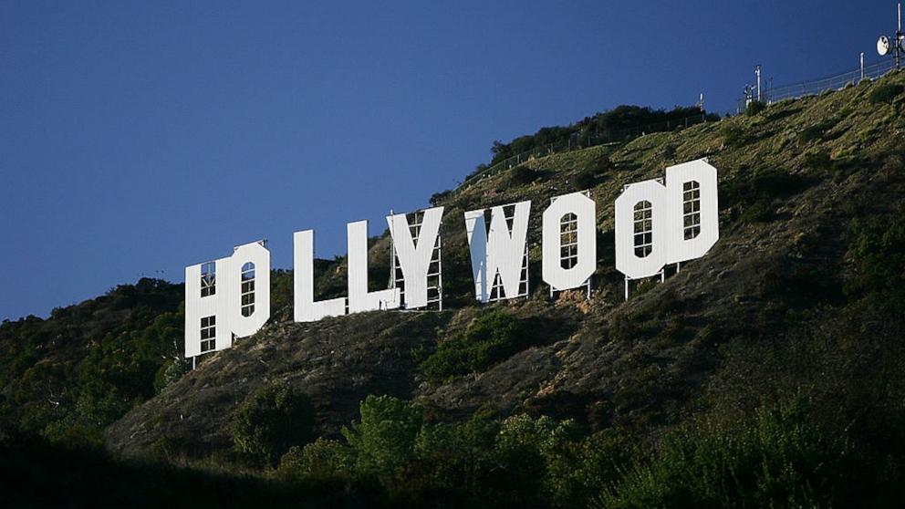 PHOTO: Hollywood Sign Begins Month-Long Makeover