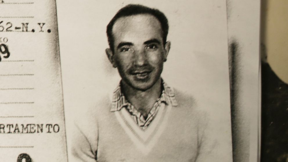 PHOTO: Holocaust survivor Leon Sherman is pictured in a travel document issued in 1959.